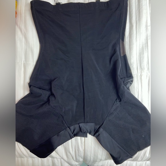 Honeylove Super Power Short size Medium NWT - Picture 5 of 8